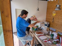 20260704_111426_Gulasch-Pendence-Day_mit_Gallbrunner_zuhause_hg3.jpg