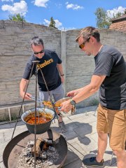 20260704_125401_Gulasch-Pendence-Day_mit_Gallbrunner_zuhause_hg3.jpg
